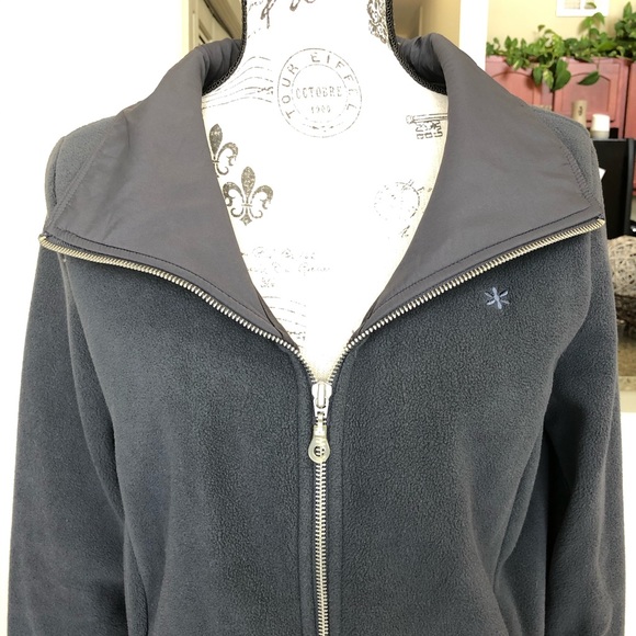 🍂 Fleece Jacket 🍂 - Picture 4 of 7